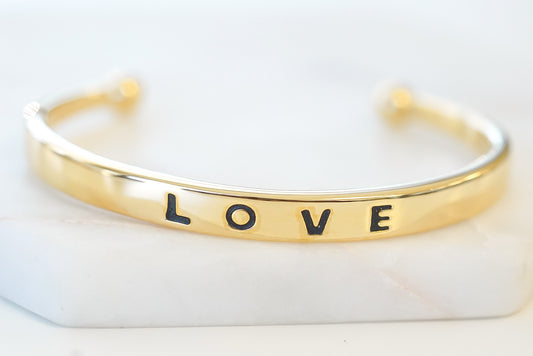 Love Collection - Gold Bracelet